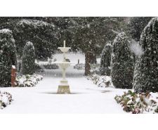 fountain-snow-scene-frodsham-castle-park-gardens-winter-2014.jpg